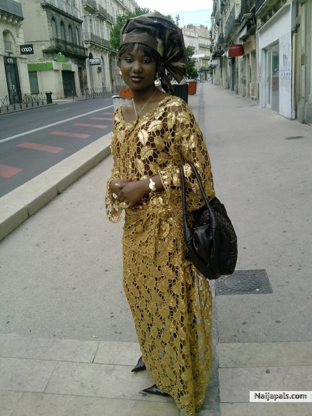  - click for next photo