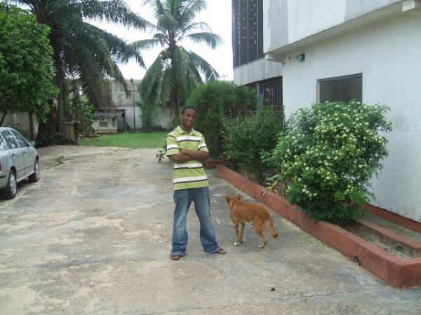  - click for next photo