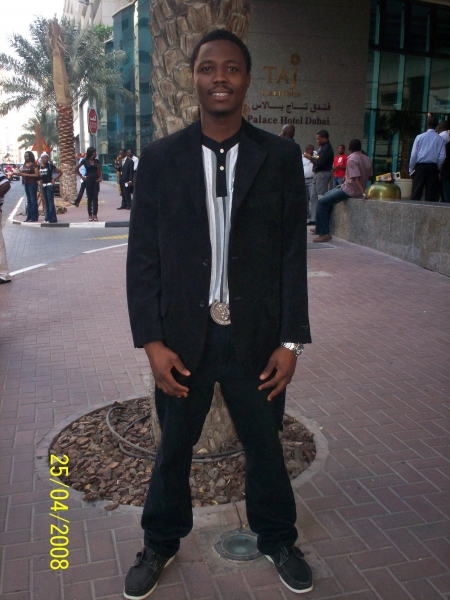  - click for next photo
