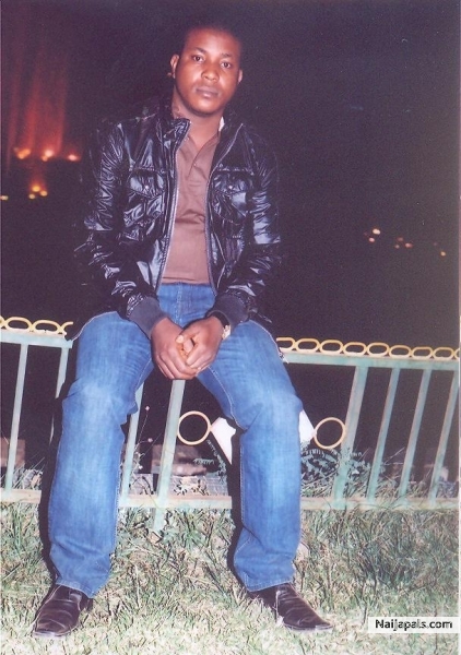  - click for next photo