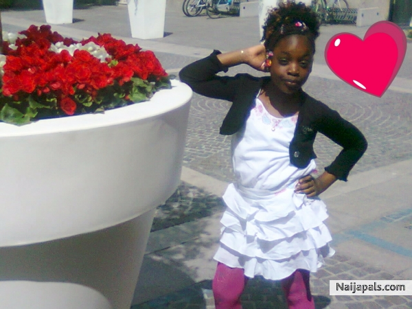  - click for next photo