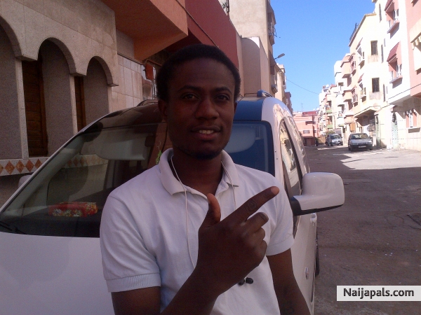  - click for next photo