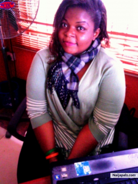 still love my beautiful lyf... - click for next photo