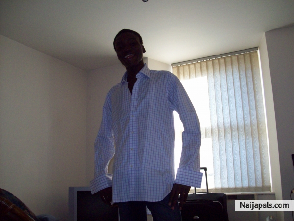 " Me in my full glory" - click for next photo