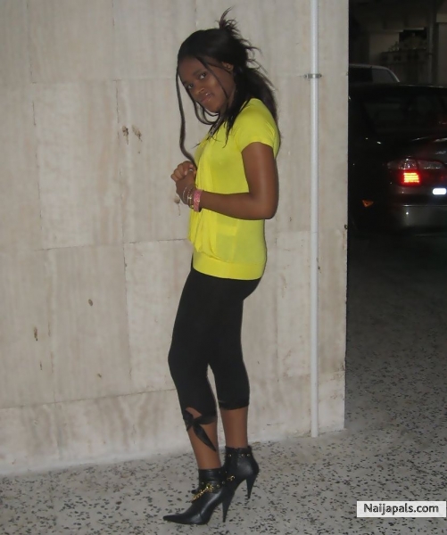  - click for next photo