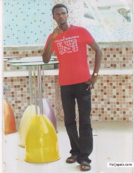  - click for next photo