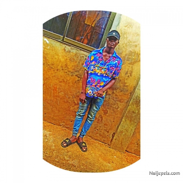  - click for next photo