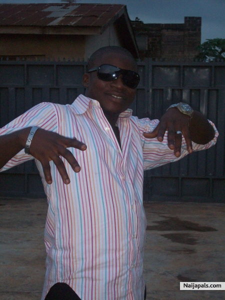 ki ni big deal............... - click for next photo
