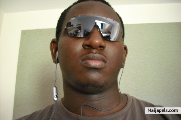 Just moi - click for next photo