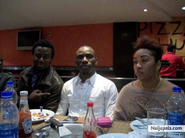 qboi jandon n wifey - click for next photo