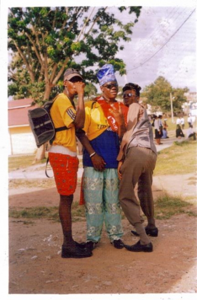  - click for next photo