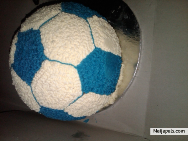 Ma b-day cake..it from ma baby - click for next photo