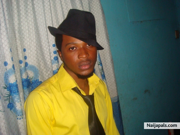 frankyluv - click for next photo