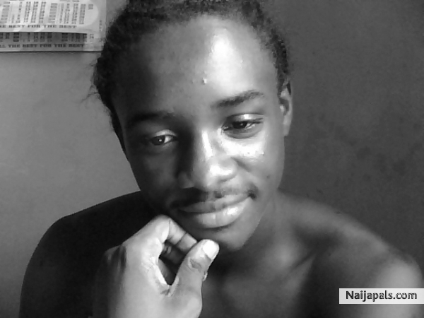 B n W - click for next photo