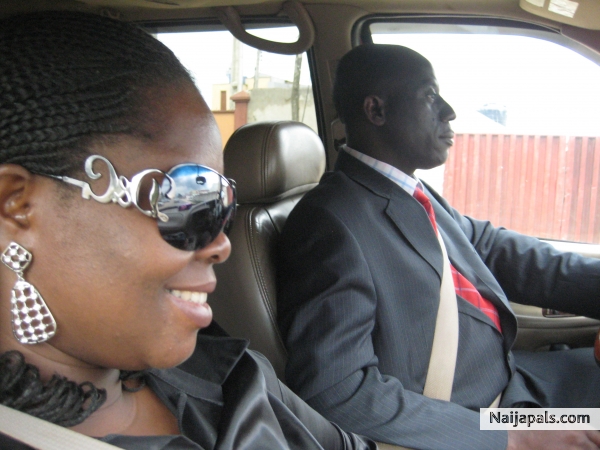 Cruising after church service - click for next photo