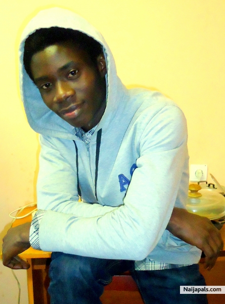  - click for next photo
