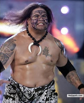 I AM BLACK AND BOLD - click for next photo