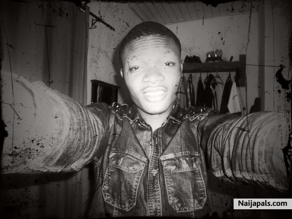 NUMBER 1 DANCE HALL ARTIST EVER CONTACT ME @ 08088994309 - click for next photo