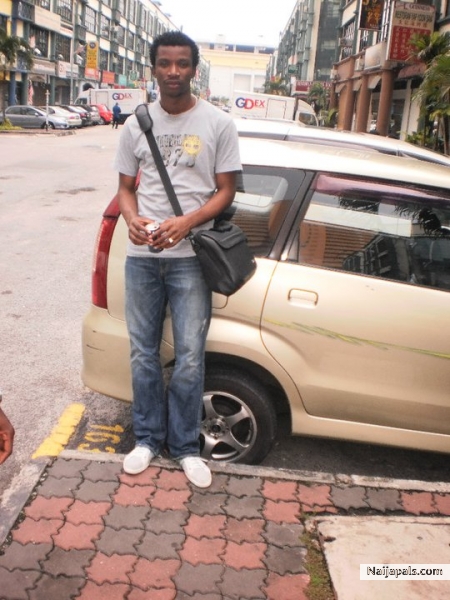  - click for next photo