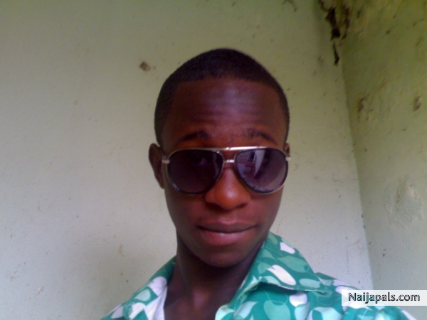 iyke - click for next photo
