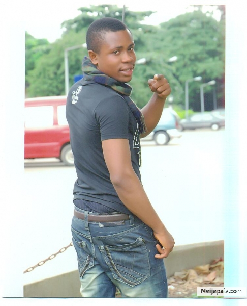  - click for next photo
