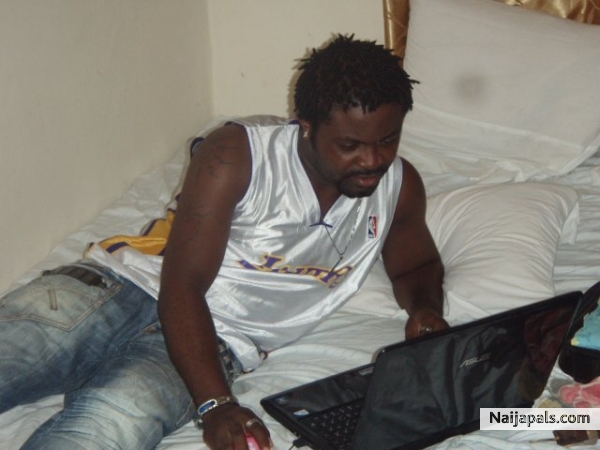  - click for next photo