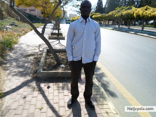  - click for next photo