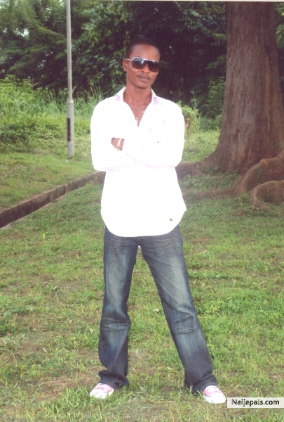  - click for next photo