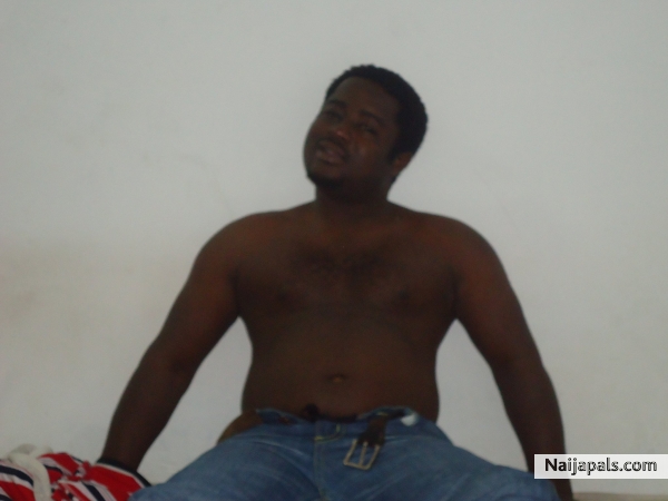 http://www.naijapals.com/?L=registration.confirm&id=525952&code=c35b104000e4f0ef5417e7aa9704c4b3 - click for next photo