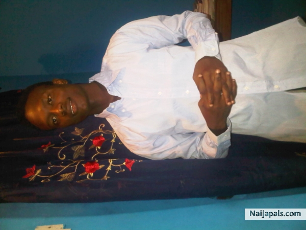  - click for next photo