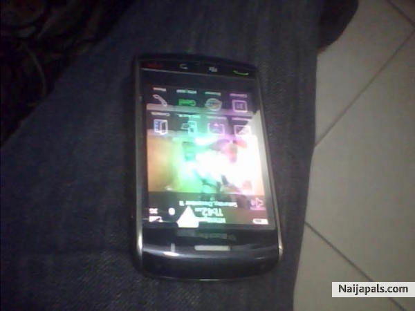  - click for next photo
