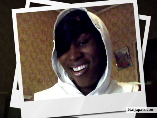 dis is peppysnow in d hse - click for next photo