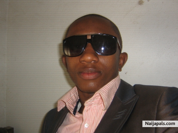 MR. ENDOWED - click for next photo
