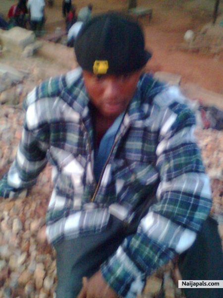  - click for next photo