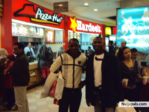 @ the Food court - click for next photo