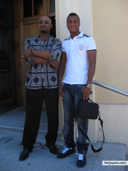  - click for next photo