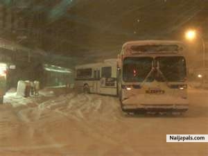 Blizzard NYC - click for next photo