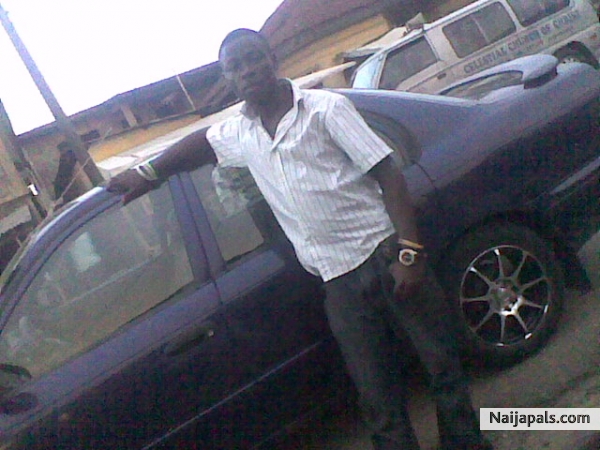 me in d street of ABK - click for next photo