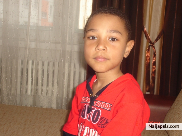 - click for next photo