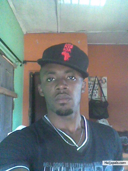 Dats me - click for next photo