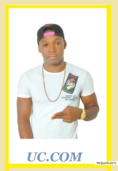 uc.com mr yesboss a nigeria artist and a good stage crooner - click for next photo