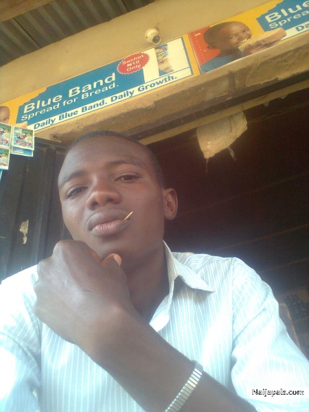 Am i nt cul? - click for next photo
