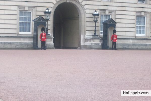 If you go through that door, you will be greeted by her majesty Queen Elizabeth (some numero) of England - click for next photo