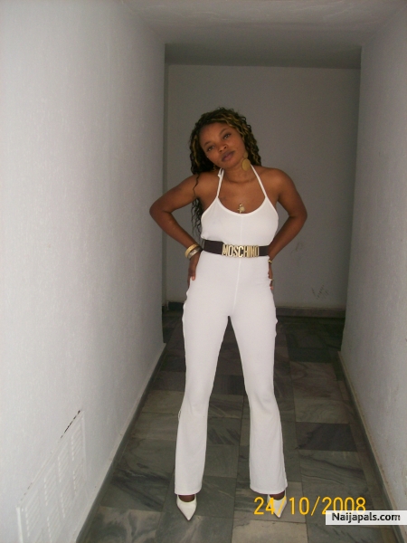 check me out - click for next photo