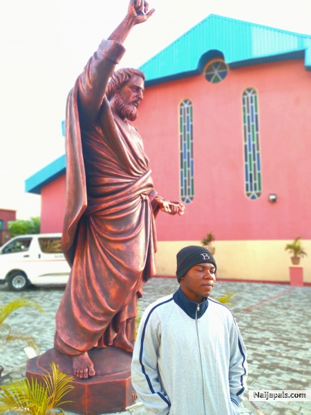 Ushahemba Benedict - click for next photo