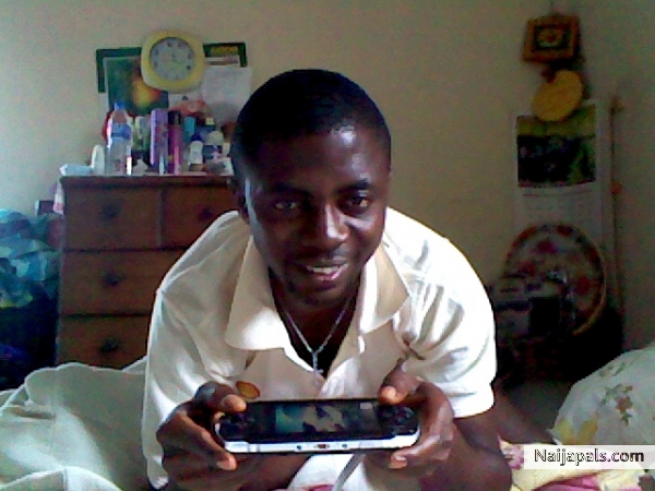  - click for next photo