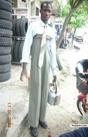  - click for next photo