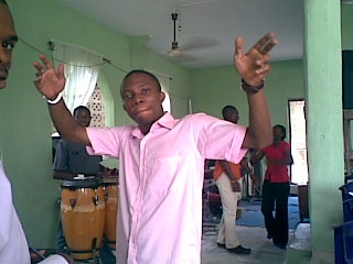  - click for next photo