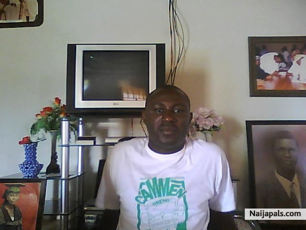 ....... - click for next photo