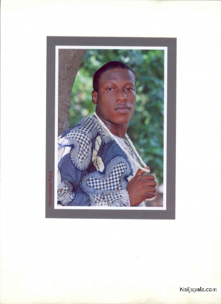 Omoba - click for next photo
